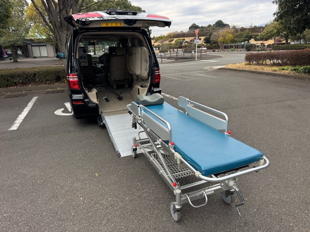 福祉介護タクシーTrip☆Care. のストレッチャー車両