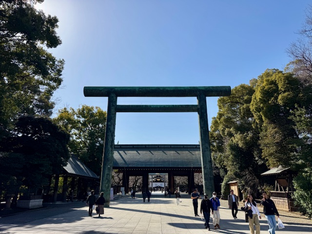 靖国神社の第二鳥居と神門